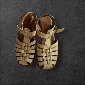 LOQ Women's Cream Strappy Sandals